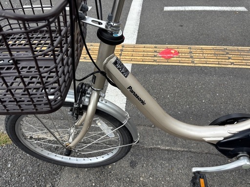 中古美品20インチ Panasonic電動アシスト自転車　8Ah 大阪