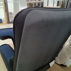 ★リユースのサカイ日立店★HJ8271  座椅子（ゲーミングチェア） ネイビー H71～11×D158～78×W49 クリーニング済み の画像