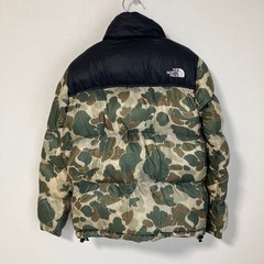 美品THE NORTH FACE 迷彩ヌプシダウンジャケット S ユニセックスの画像