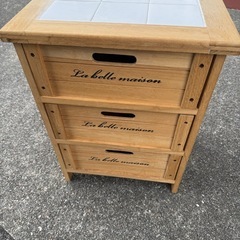 スツール　引き出し付きの画像