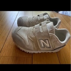 ニューバランス　ベビー　キッズ　スニーカー　靴　13.5センチの画像