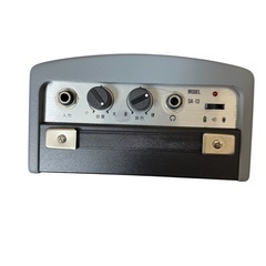 未使用　鈴木楽器　アンプの画像