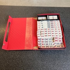 M2511-170 麻雀牌 取手付きケース キズ汚れ有りの画像