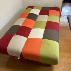 ３人掛けソファーベッド（クッション付）の画像