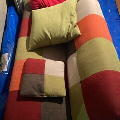 ３人掛けソファーベッド（クッション付）の画像