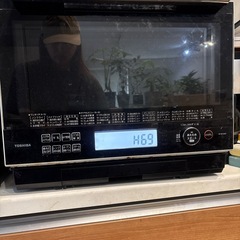 TOSHIBA電子レンジ　ジャンク訳あり　コンセント入れ直すと起動　11月12日　受け取り可能な方の画像