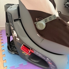 新生児〜4歳向けチャイルドシートの画像