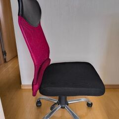 デスクチェアの画像
