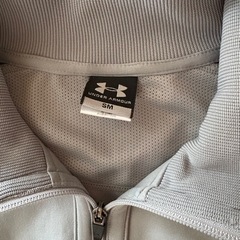 アンダーアーマー　メンズ　羽織　美品の画像