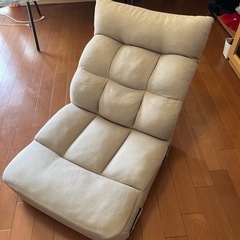 ニトリポケットコイル座椅子の画像