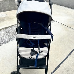combi ベビーカーの画像