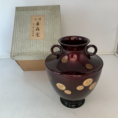 玉虫塗り耳付花瓶　菊の画像