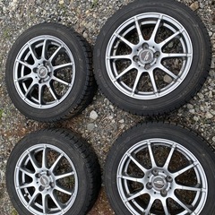 タイヤ，ホイルの画像