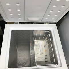 冷凍庫100L 上開きフリーザー　アイリスオーヤマ　2020年製の画像