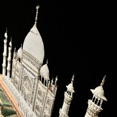 差し上げます。立体刺繍のタージマハールの画像