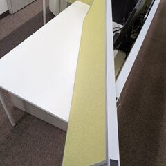 デスク用パーテーション W1400 D32 H390mm の画像