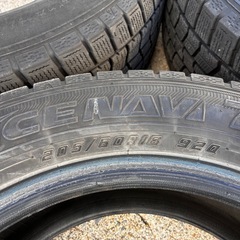 205/60r16 グッドイヤー アイスナビ7 3本の画像
