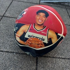 八村塁　バスケットボールの画像