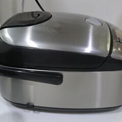 Zojirushi NP-HG10 Rice cooker 炊飯器の画像