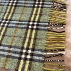 バーバリーBURBERRYマフラーストールショールスカーフgreenグリーン緑色系ノバチェックカシミヤカシミア100％イングランド製イギリス製英国製レディース女性用婦人womenメンズmen男性用紳士の画像