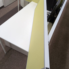 デスクトップ用パネル　W1200 D32 H390mm　パーテーション　の画像