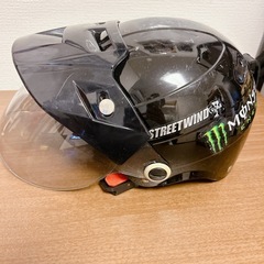 ヘルメットの画像