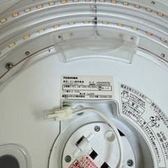 TOSHIBA シーリングライト14畳　2個の画像