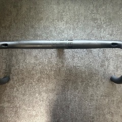 LAPIERRE 「ラピエール」 Φ31.8 内-内400mm カーボンハンドルの画像