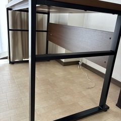 パソコン
デスクの画像