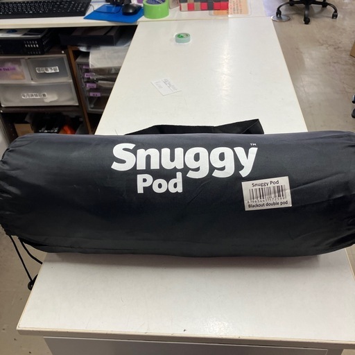 ロ2511-256　Snuggy 秘密基地　ベッドテント　付属品有り　中古