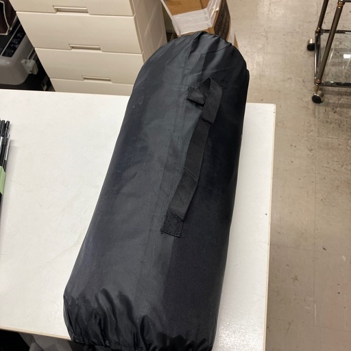 ロ2511-256　Snuggy 秘密基地　ベッドテント　付属品有り　中古