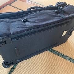 DAKAINE ダカイン　キャリーバック サブバック付き。の画像