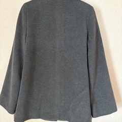 ＩＮＤＩＶＩ　コート　　美品の画像