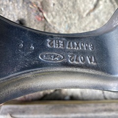 値下げスタッドレスタイヤの画像