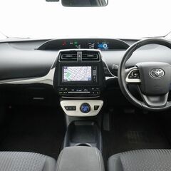 😙自社ローン🤞人気50プリウスが入庫！燃費を体感してみないか！？の画像