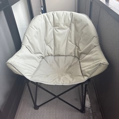 折りたたみ式アウトドアチェア　キャンプ用品の画像