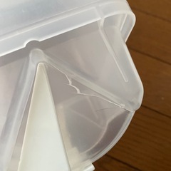 ②猫、犬用？ 給餌機の画像