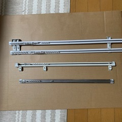 伸縮カーテンレール104㎝〜200㎝白の画像