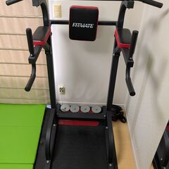 FITMATEの懸垂マシンの画像