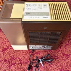 ダイニチのハイブリッド加湿器の画像