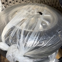 プリウス50純正ホイールと海外製スタッドレスタイヤの画像