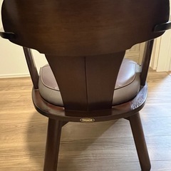 ナガノインテリア　回転ブラウンアームチェア 木製フレームの画像