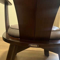 ナガノインテリア　回転ブラウンアームチェア 木製フレームの画像