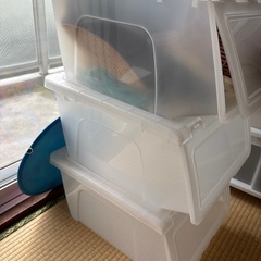 収納ボックスの画像