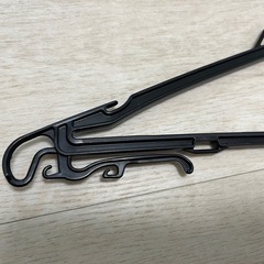 シンプルリード ハンガー 黒色 26本セット(クリーニング)の画像