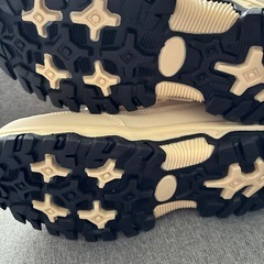 裏ボア付きショートブーツ（
サイズ39）の画像