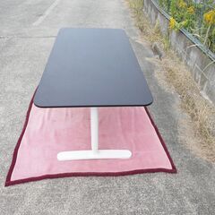 ✨IKEA（イケア）テーブル／在庫処分セール💥当日引取り限定！現状品特価！　約160cmの画像