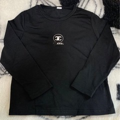 Tシャツ　ロンT 長袖　110 120 黒　ロゴ　ノーブランド　キッズ　ベビー　の画像