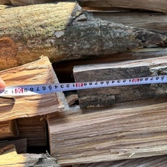 クルミの木薪A品、2台ありの画像