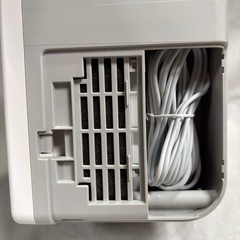 アイリスオーヤマ ふとん乾燥機 カラリエ FK-JN1T 2018年製　中古品
の画像